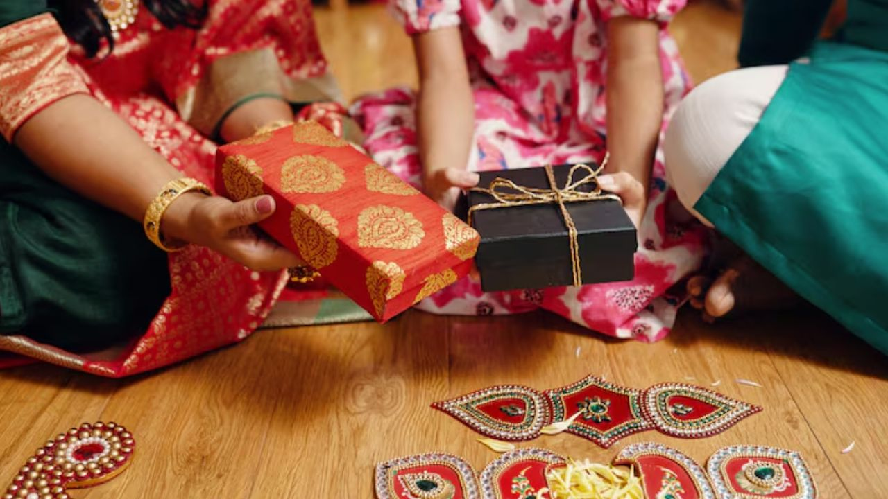 bhai dooj gift
