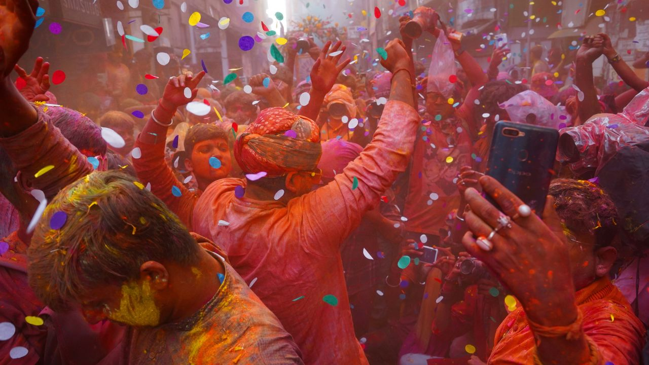 Image of Holi festival