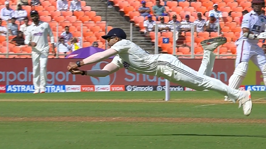 Nitish Kumar Reddy Catch