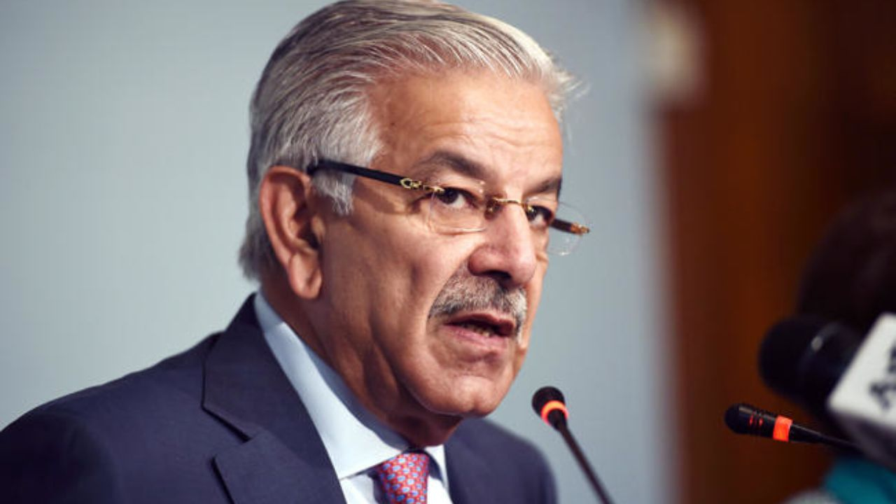 khawaja asif