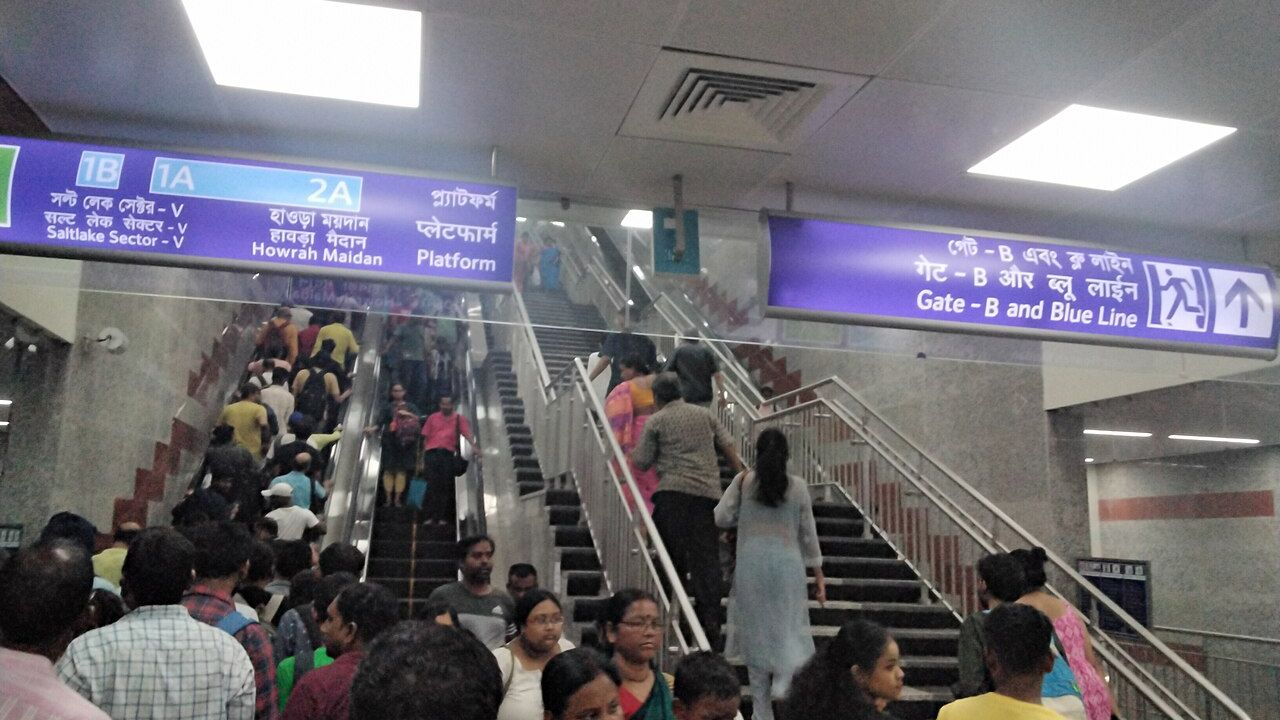 Kolkata metro