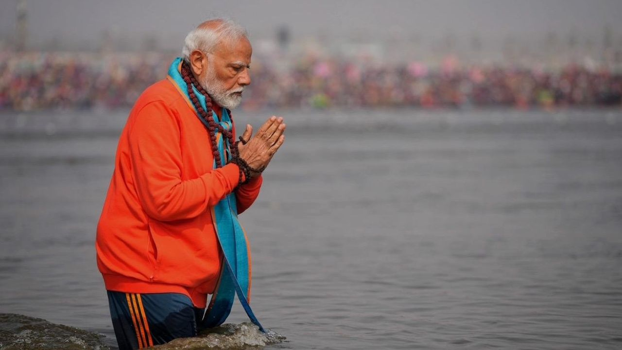 PM Modi in pryagraj 