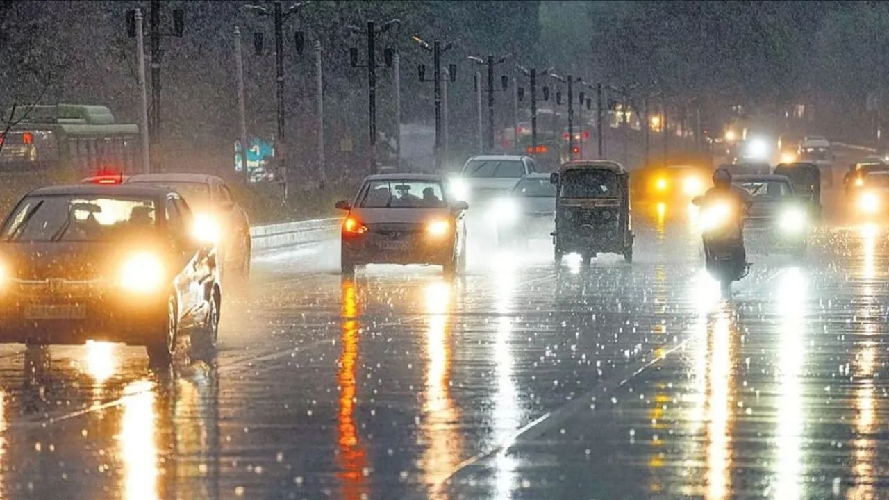 प्रतीकात्मक तस्वीर । Photo Credit: PTI
