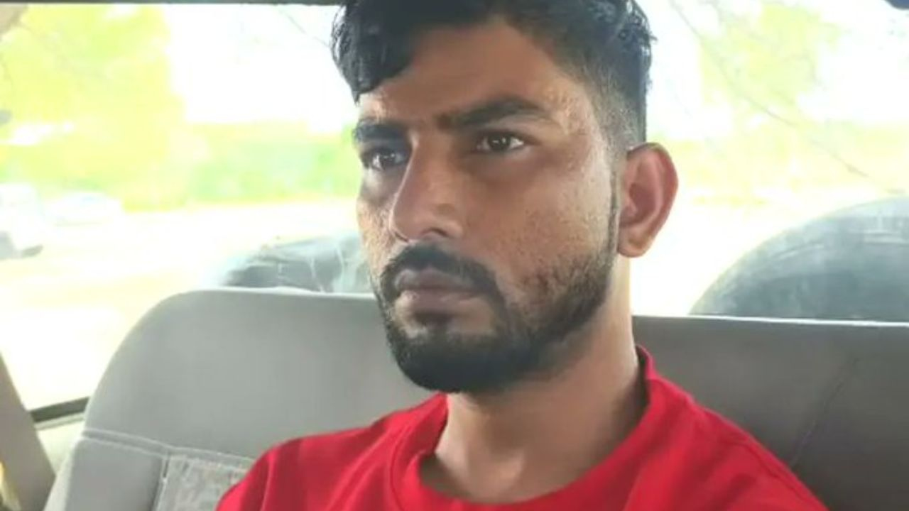 accuse Mahendra