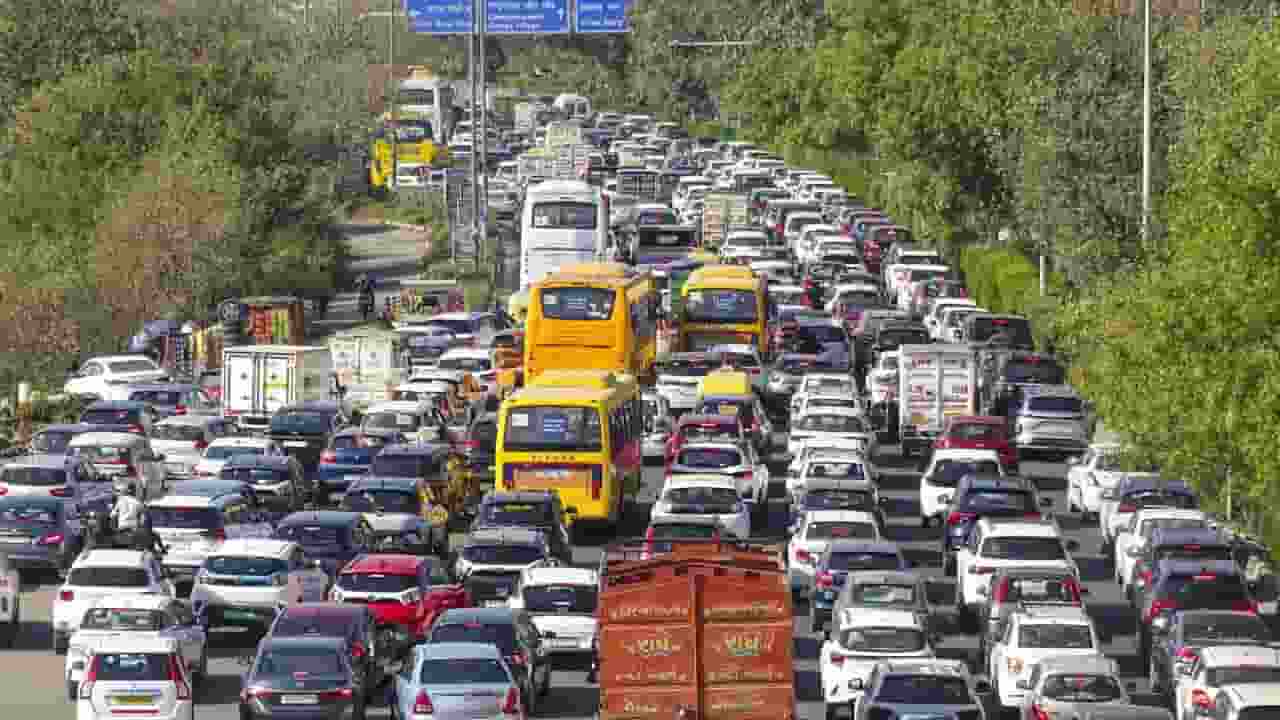 delhi vehicle
