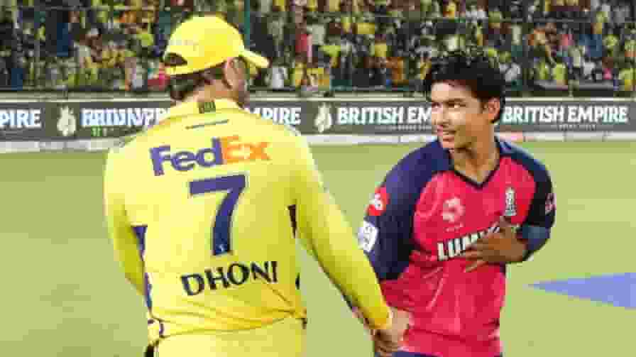 Vaibhav Suryavanshi touching MS Dhoni Feet