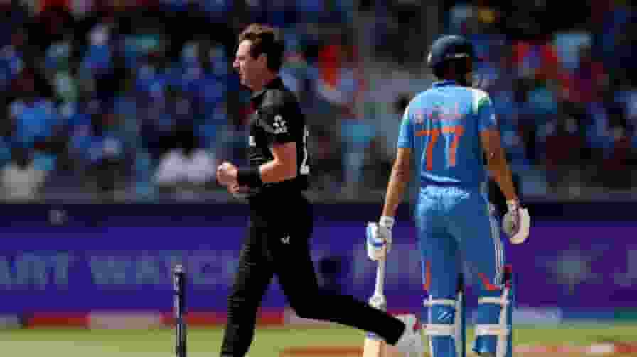 Matt Henry vs India
