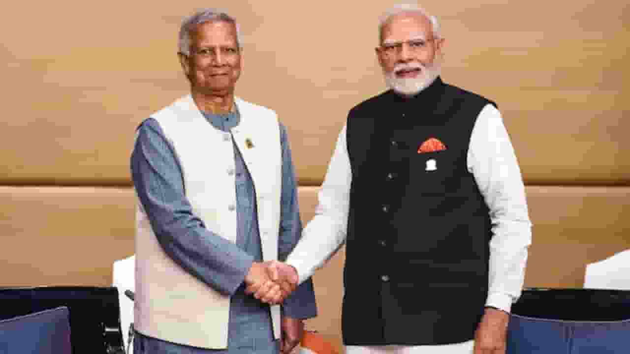 PM Modi and mohammad yunus। Photo Credit: PTI