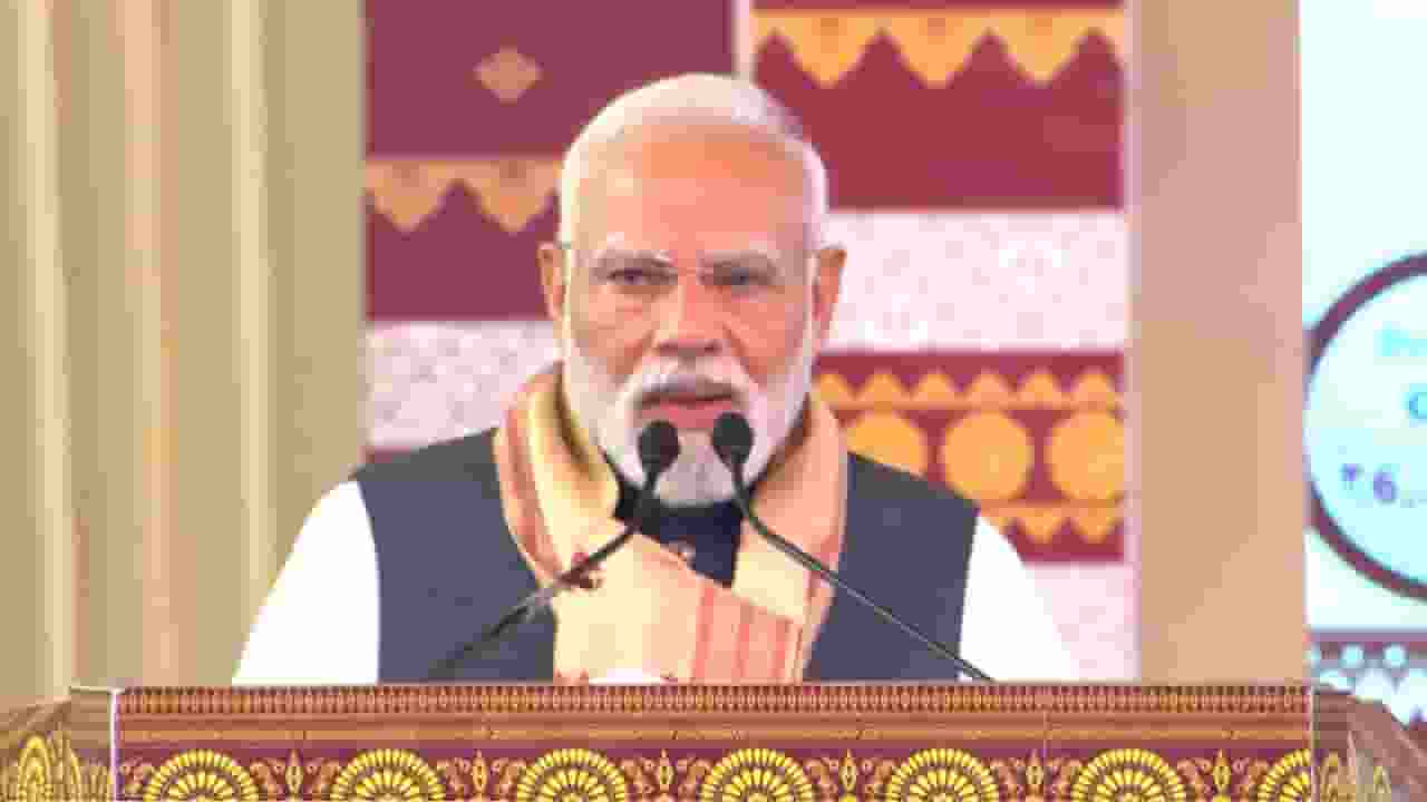 Narendra modi in assam