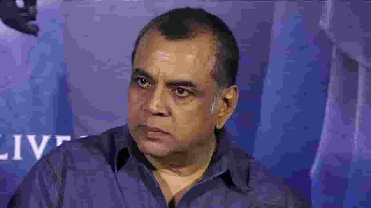 akshay sued paresh rawal