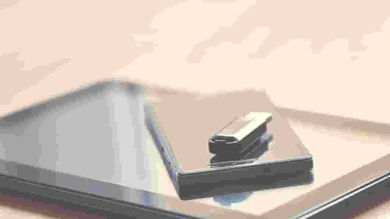 J&K Government prohibiting pen drives