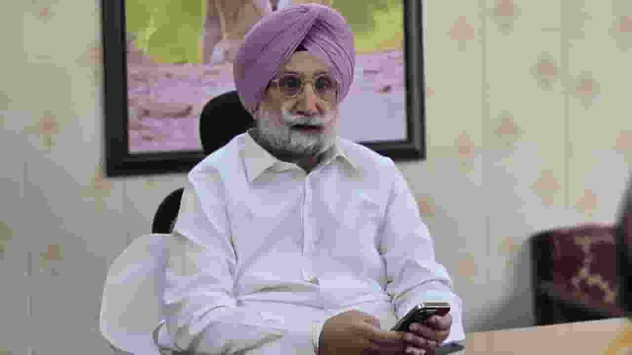 Sukhjinder Singh Randhawa
