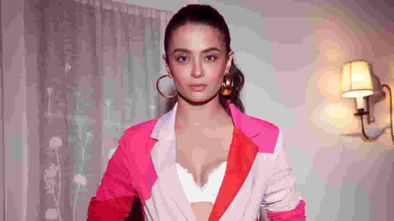 Surveen Chawla