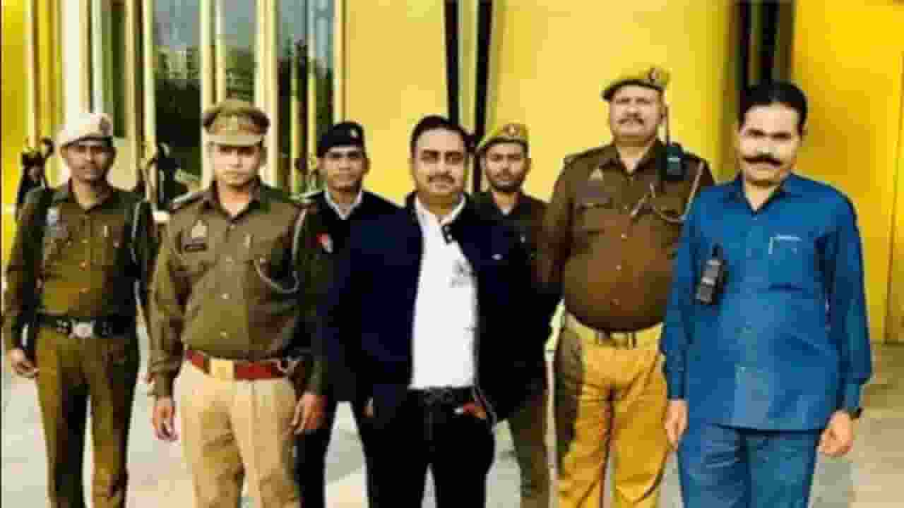 Saurabh Tripathi Fake IAS