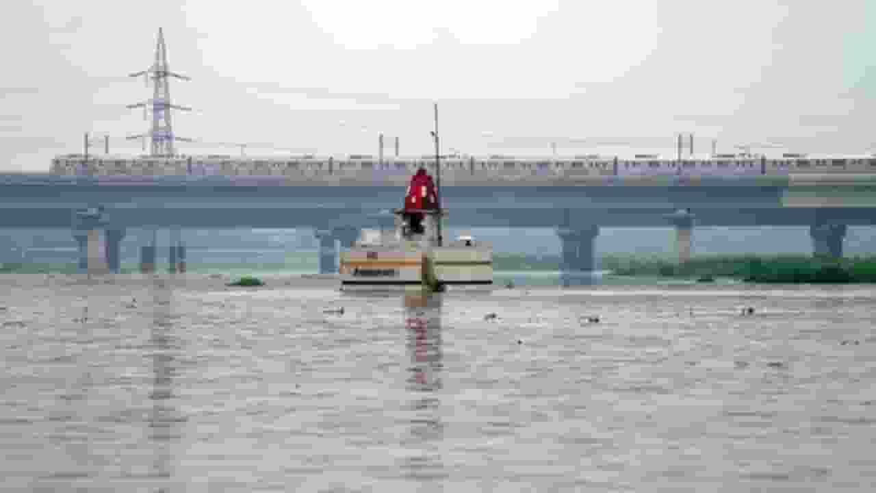 yamuna cruise service