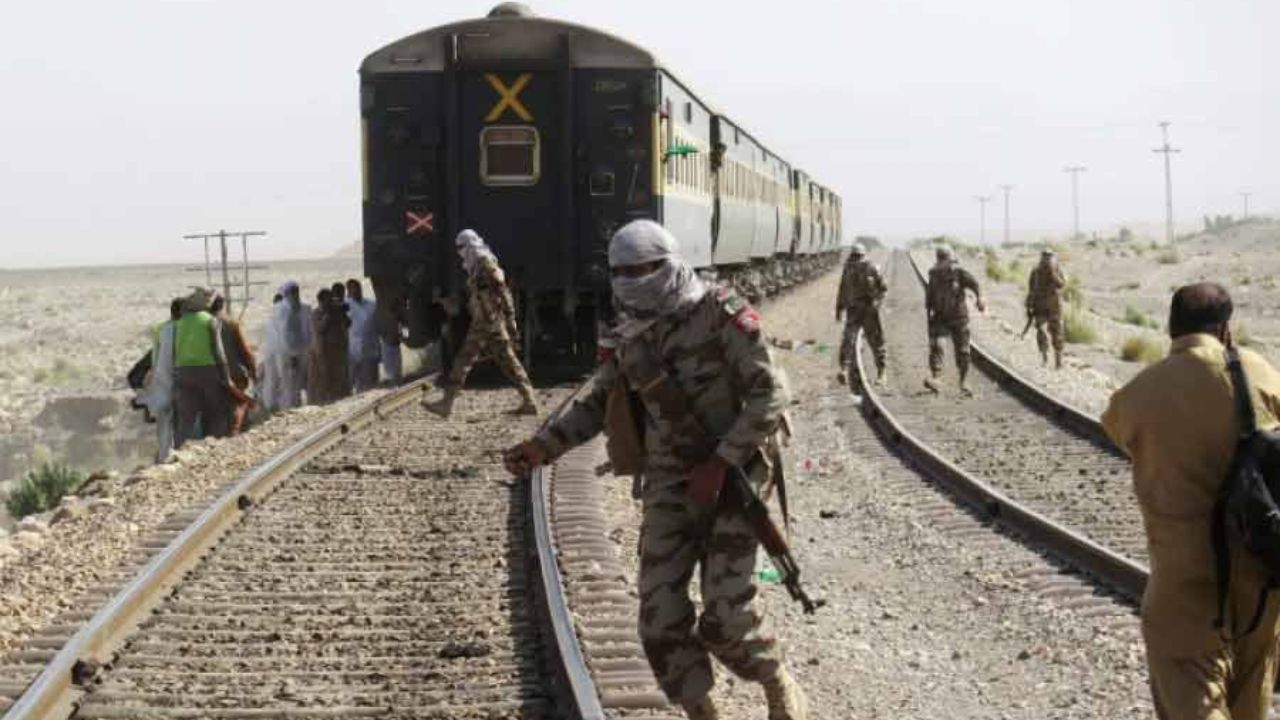 80 बंधक रिहा, BLA के 13 लड़ाके मारे गए; ट्रेन हाईजैक की अब तक की कहानी balochistan train hijack