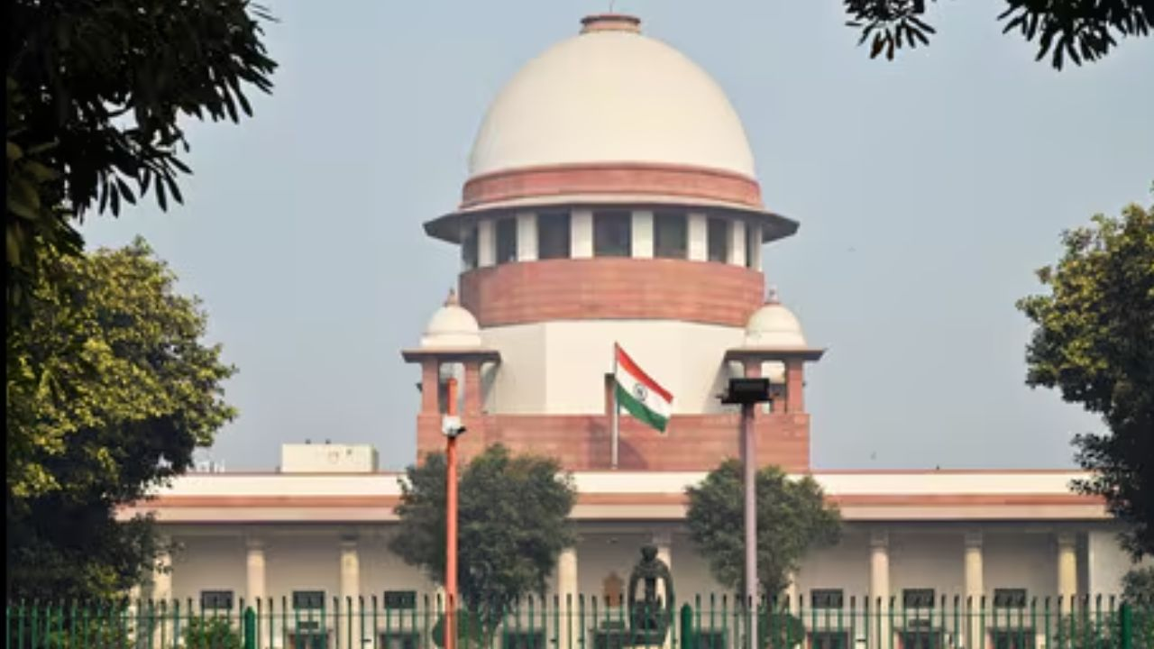 'अवैध विदेशियों का स्वर्ग बन गया है भारत', SC ने ऐसा क्यों कहा? Supreme Court