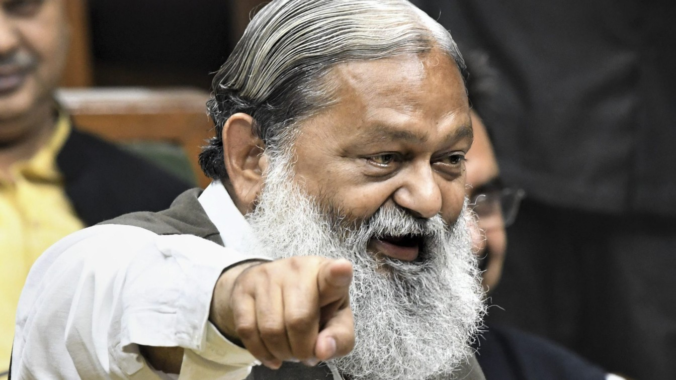 सोशल मीडिया पर न पार्टी का नाम, न पद का, क्या सोच रहे हैं अनिल विज? Anil Vij