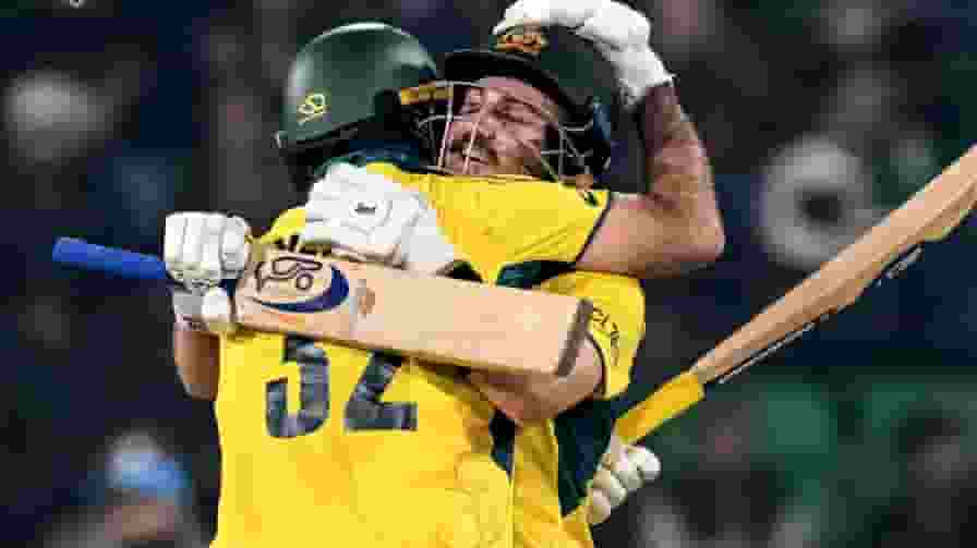 ऑस्ट्रेलिया ने चेज किया चैंपियंस ट्रॉफी इतिहास का सबसे बड़ा टारगेट AUS vs ENG