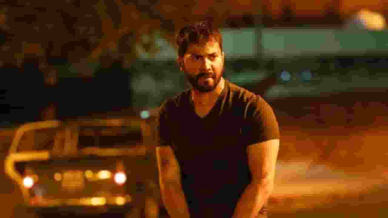 पहले ही दिन फीकी पड़ी 'बेबी जॉन', क्या कमजोर कहानी बनी वजह? Varun Dhawan