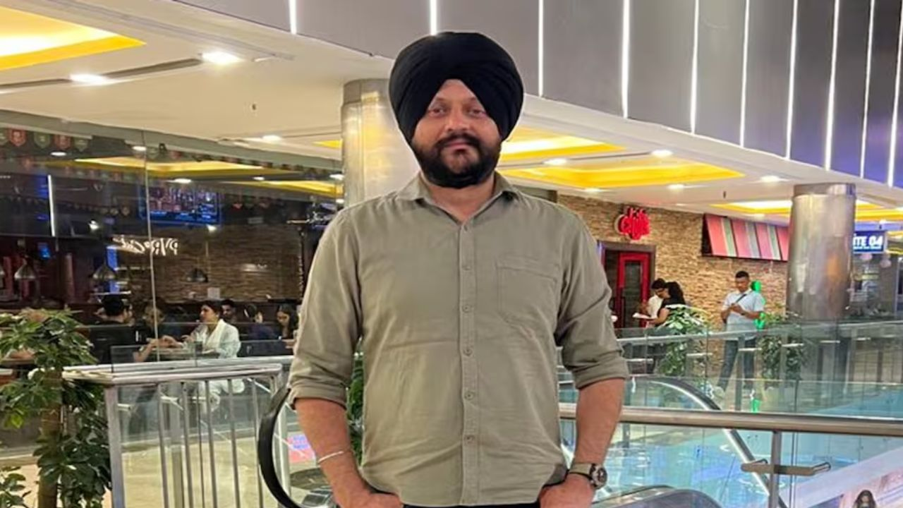 सड़क हादसे में वित्त मंत्रालय के डिप्टी सेक्रेटरी नवजोत सिंह की मौत Navjot Singh