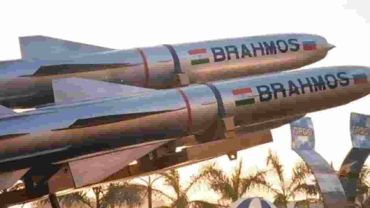 UAE से लेकर सऊदी अरब तक...15 देश जो खरीदना चाहते हैं ब्रह्मोस मिसाइल  BrahMos missile latest update