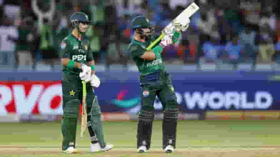 बल्ले को बनाया बंदूक! भारत के खिलाफ पाकिस्तानी ओपनर का विवादित जश्न Sahibzada Farhan Fifty Celebration