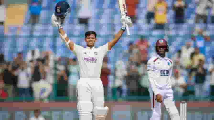 दिल्ली टेस्ट में चला यशस्वी जायसवाल का बल्ला, जड़ दिया शतक Yashasvi Jaiswal Century