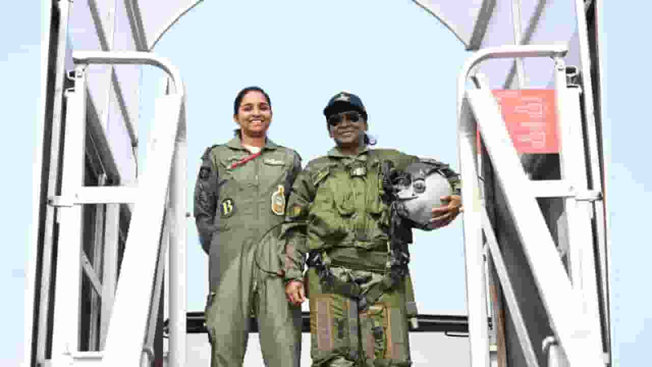 auther news President Draupadi Murmu and Shivangi Singh.