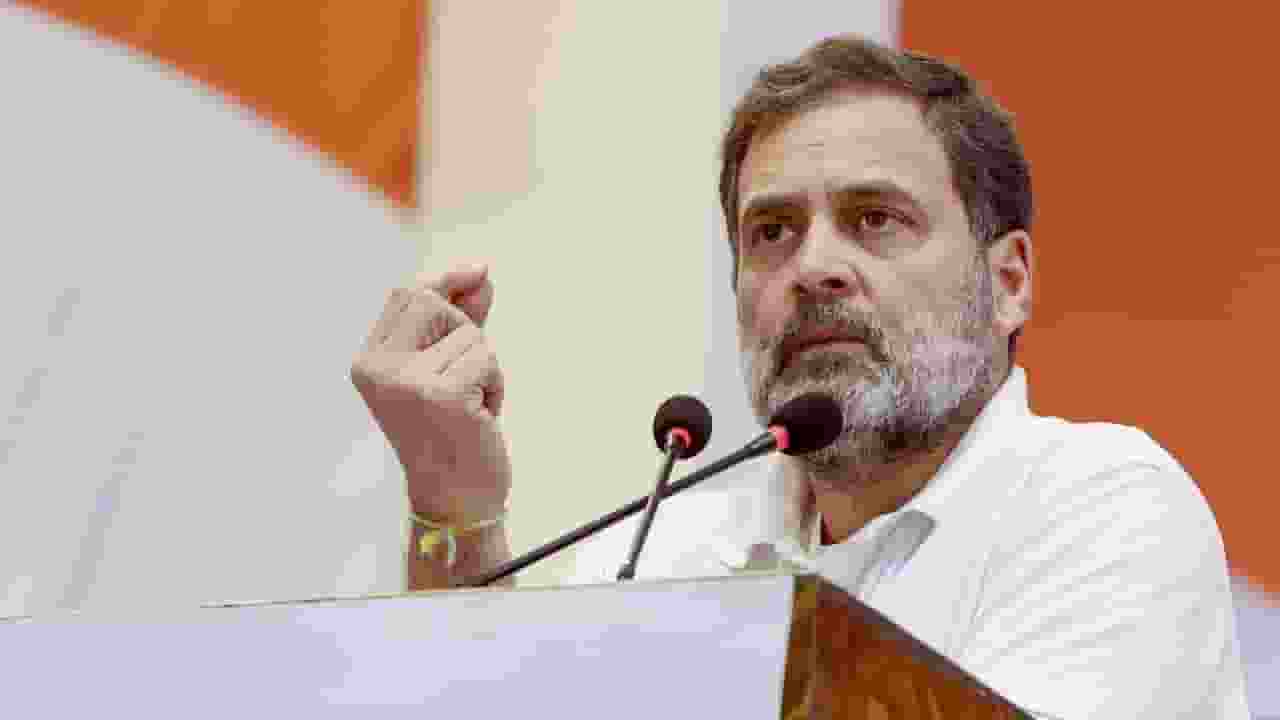 'WagonR में आए, शीशमहल में गए', जब राहुल ने उड़ाया केजरीवाल का मजाक rahul gandhi