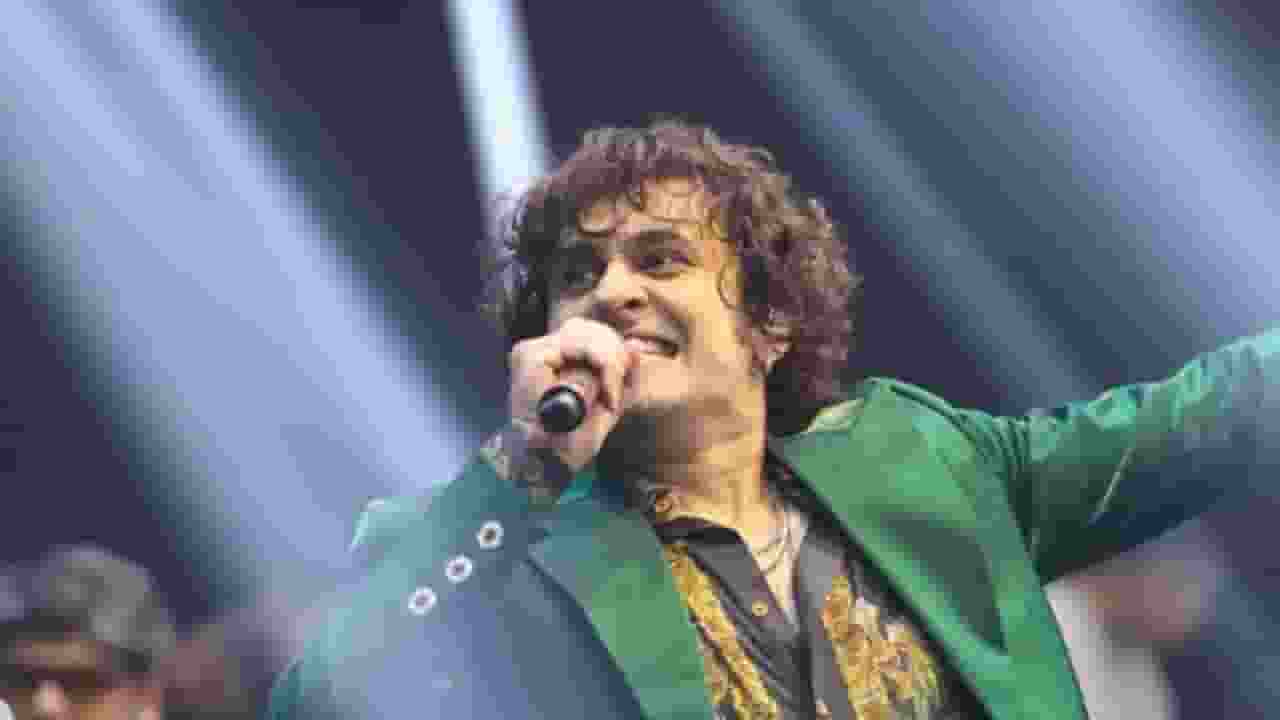 कन्नड़ और पहलगाम को एक किया, लाइव शो में बुरे फंसे सोनू निगम sonu nigam case filed